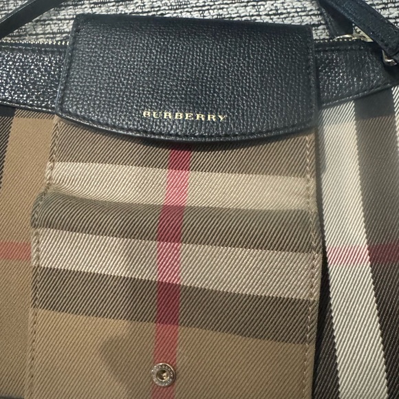 Burberry Black and Tan Check Wallet - Picture 2 of 3
